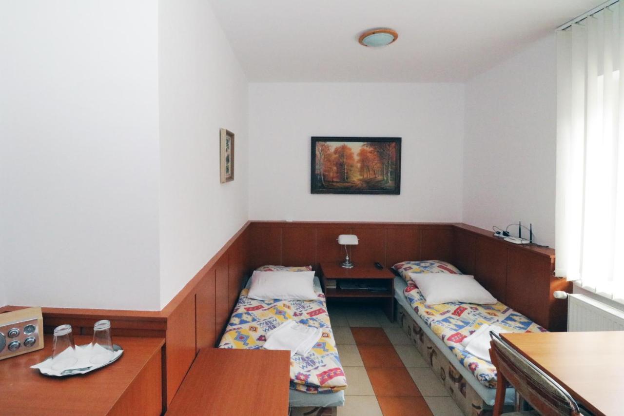 Hotel Penzion Hůrka Dolni Libchavy Exteriér fotografie