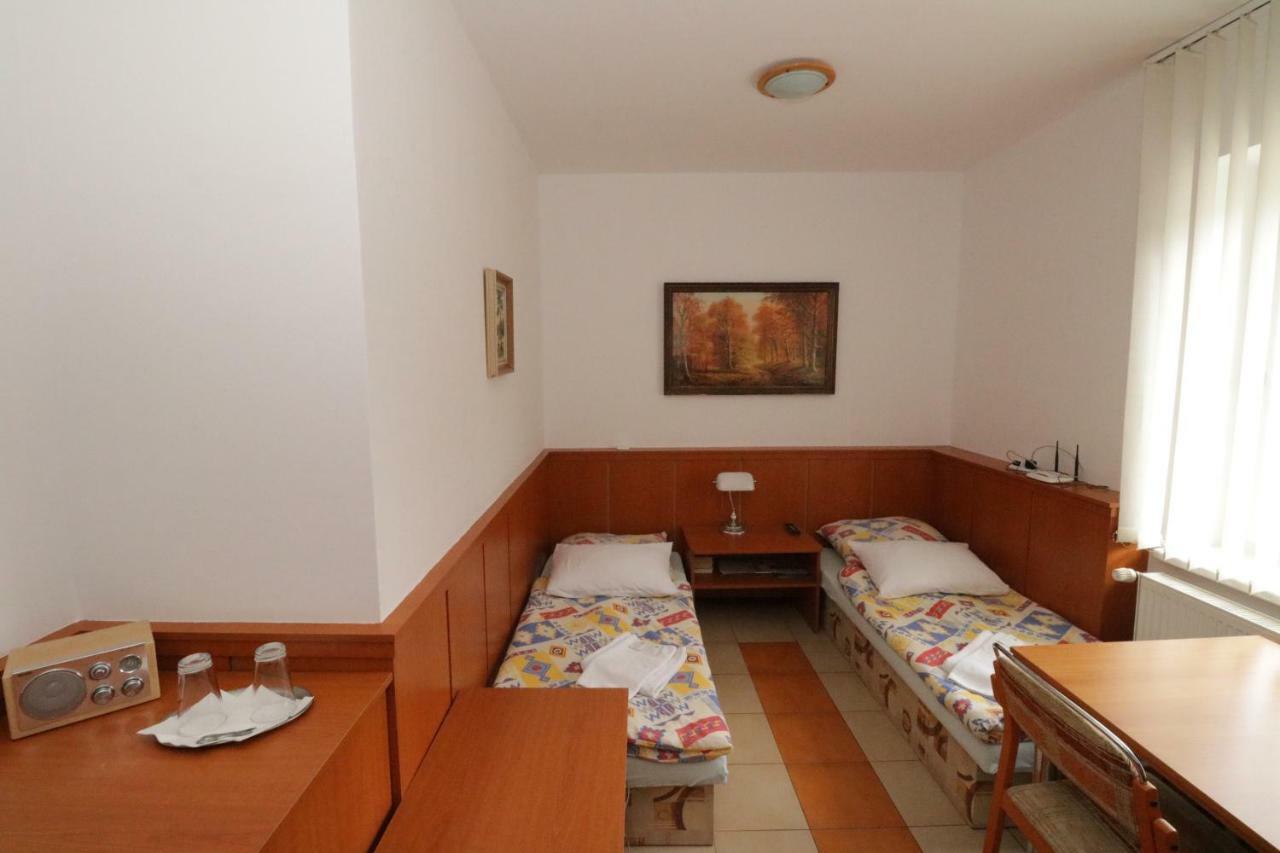 Hotel Penzion Hůrka Dolni Libchavy Exteriér fotografie